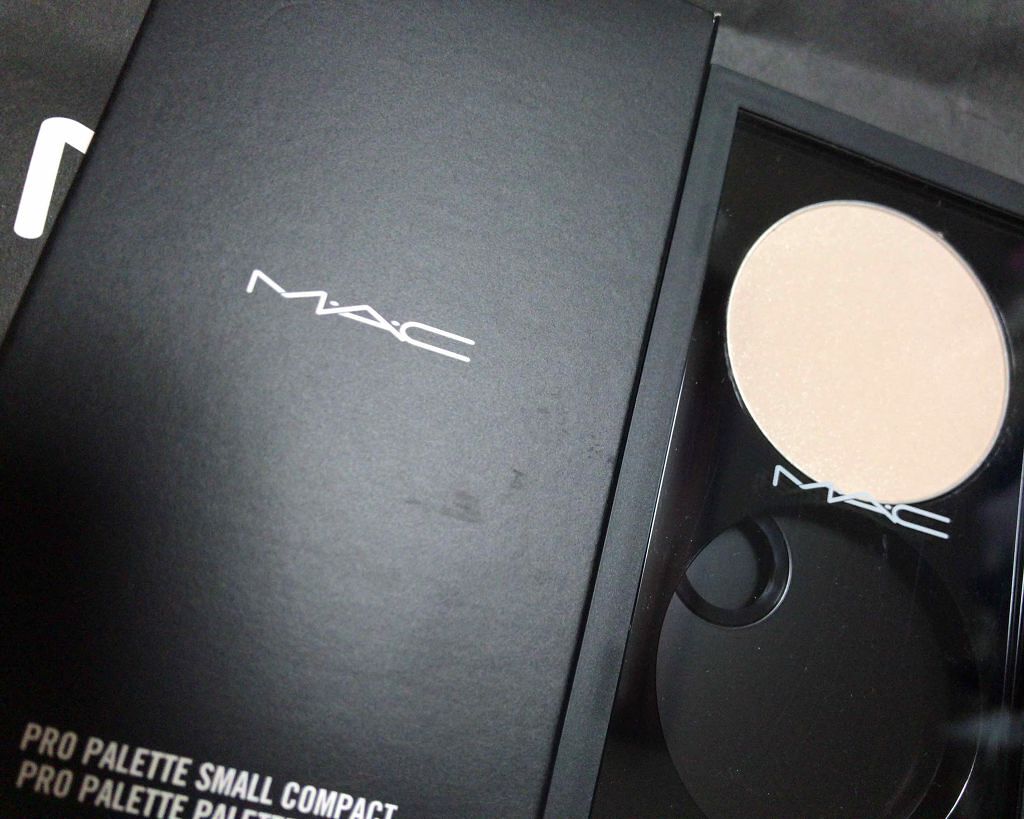 シェイピング パウダー/M・A・C/パウダーチークを使ったクチコミ(1枚目)