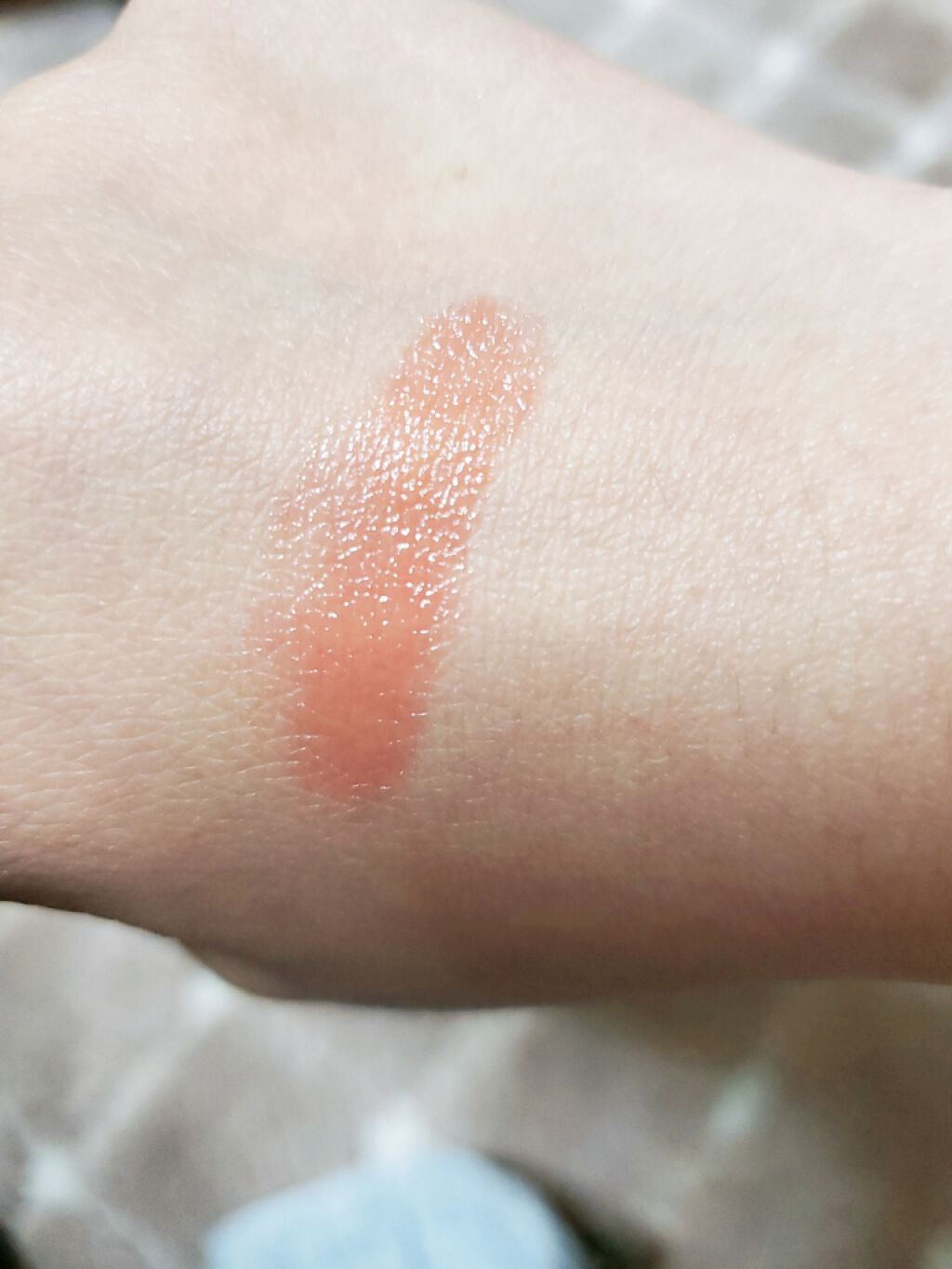 ラスティンググロスリップ/CEZANNE/口紅を使ったクチコミ（2枚目）