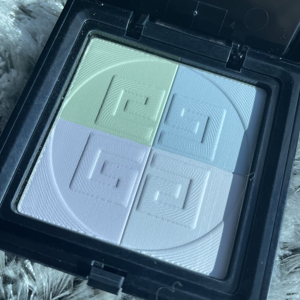 プリズム・リーブル/GIVENCHY/ルースパウダーを使ったクチコミ（1枚目）