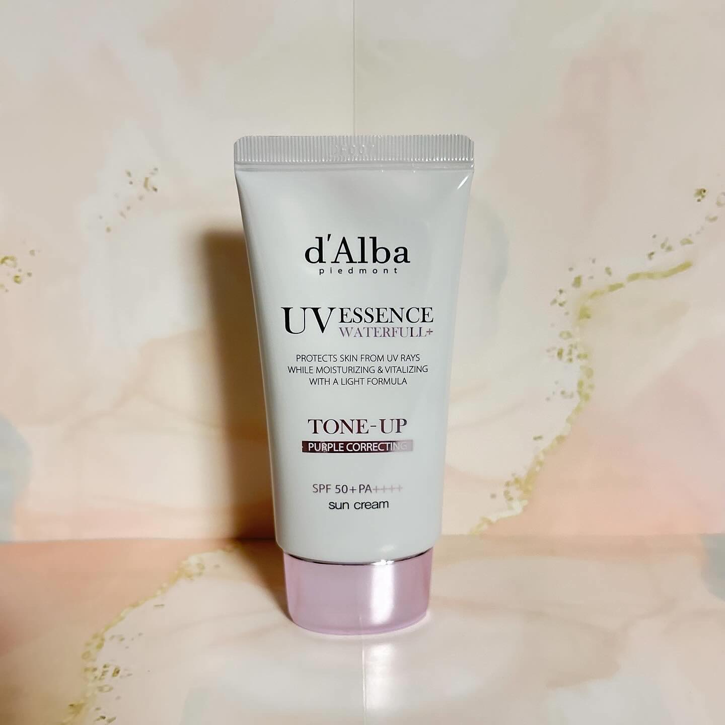 ダルバ ウォータフル トーンアップ サンクリーム(パープル)/ダルバ/日焼け止めクリームを使ったクチコミ（1枚目）