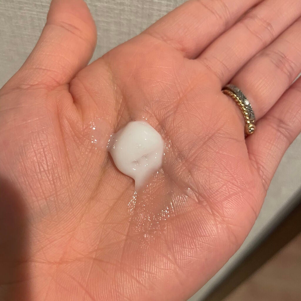 ザ・リペア トリートメント美容液/ビーラグジュアリー/アウトバストリートメントを使ったクチコミ(2枚目)