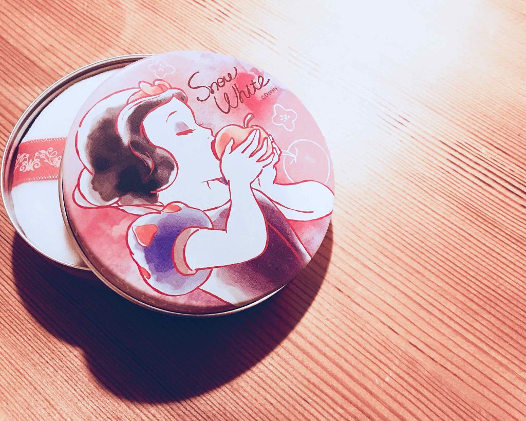 ピディットクリアムースパウダー/IT'S DEMO/プレストパウダーを使ったクチコミ(1枚目)