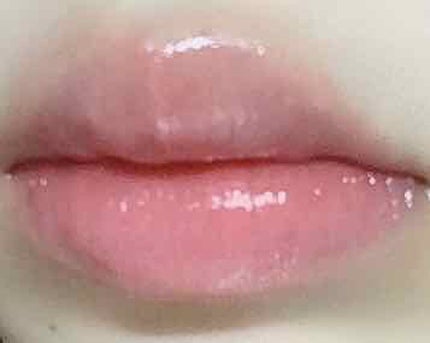 グリッタリーウェブリップバーム/unleashia/リップケアを使ったクチコミ(4枚目)