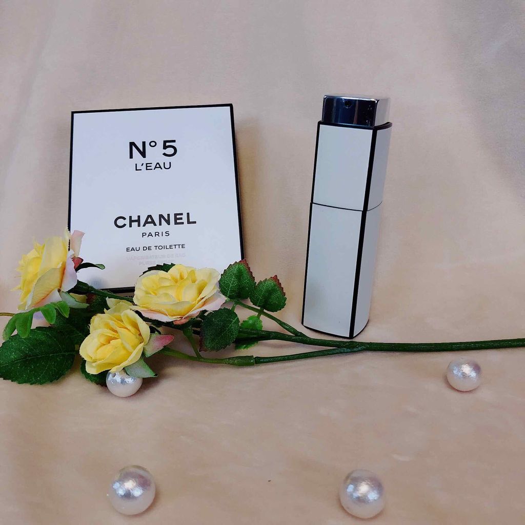 未使用品:シャネルN°5 ロー オードゥ トワレット Amazon | CHANEL シャネル N°5 ロー オードゥ トワレット