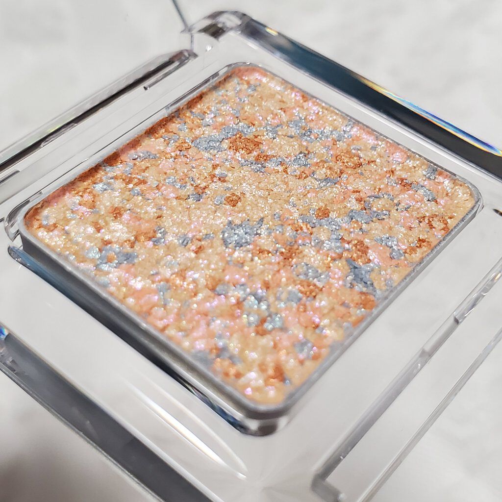 グリッタースプリンクルアイズ/MIRAGEM/グリッターを使ったクチコミ（3枚目）