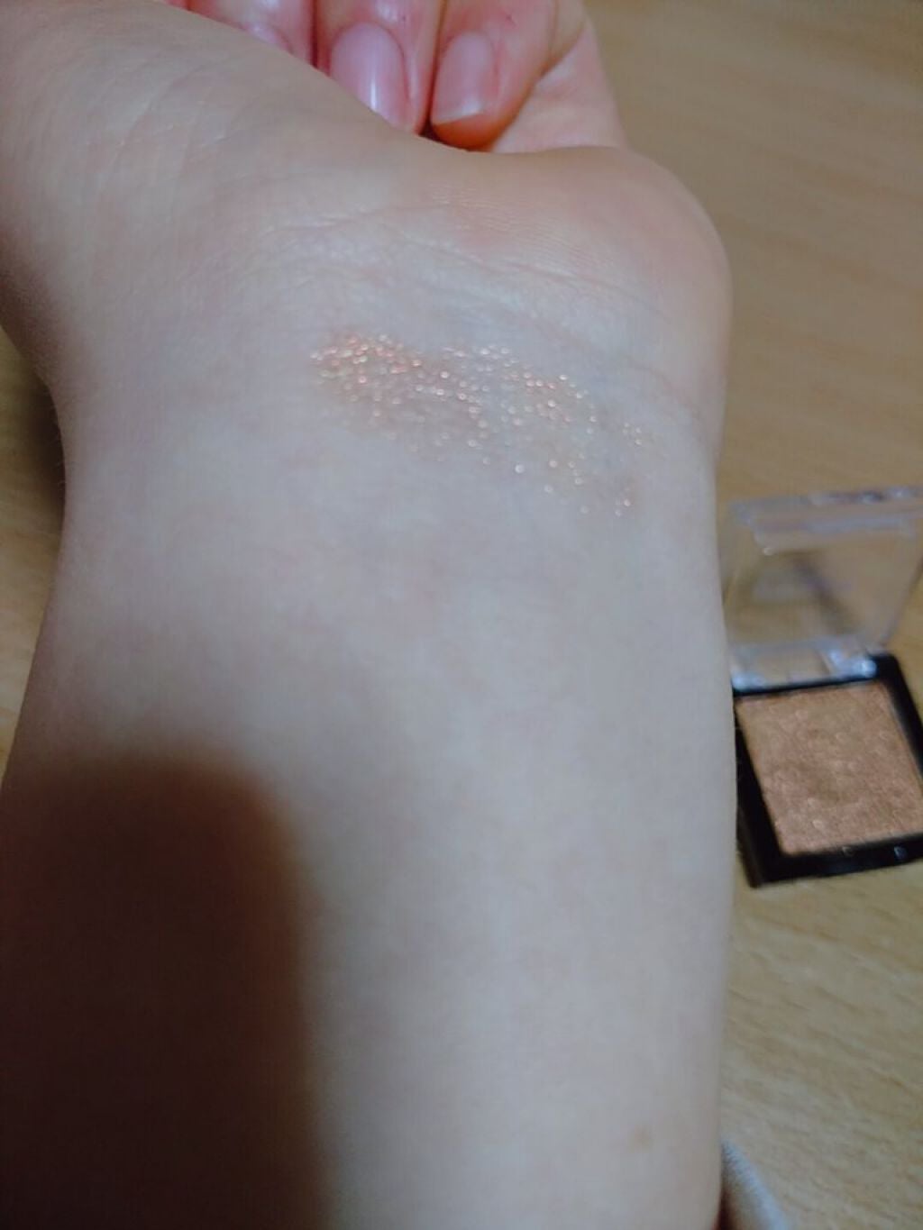 UR GLAM POWDER EYESHADOW/U R GLAM/単色アイシャドウを使ったクチコミ(2枚目)