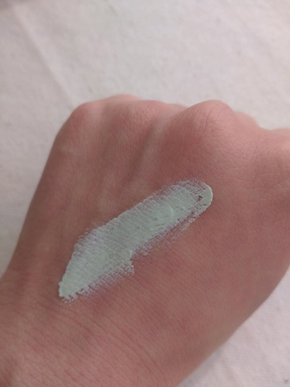 スキンカラーコントロールベース/KATE/化粧下地を使ったクチコミ(5枚目)