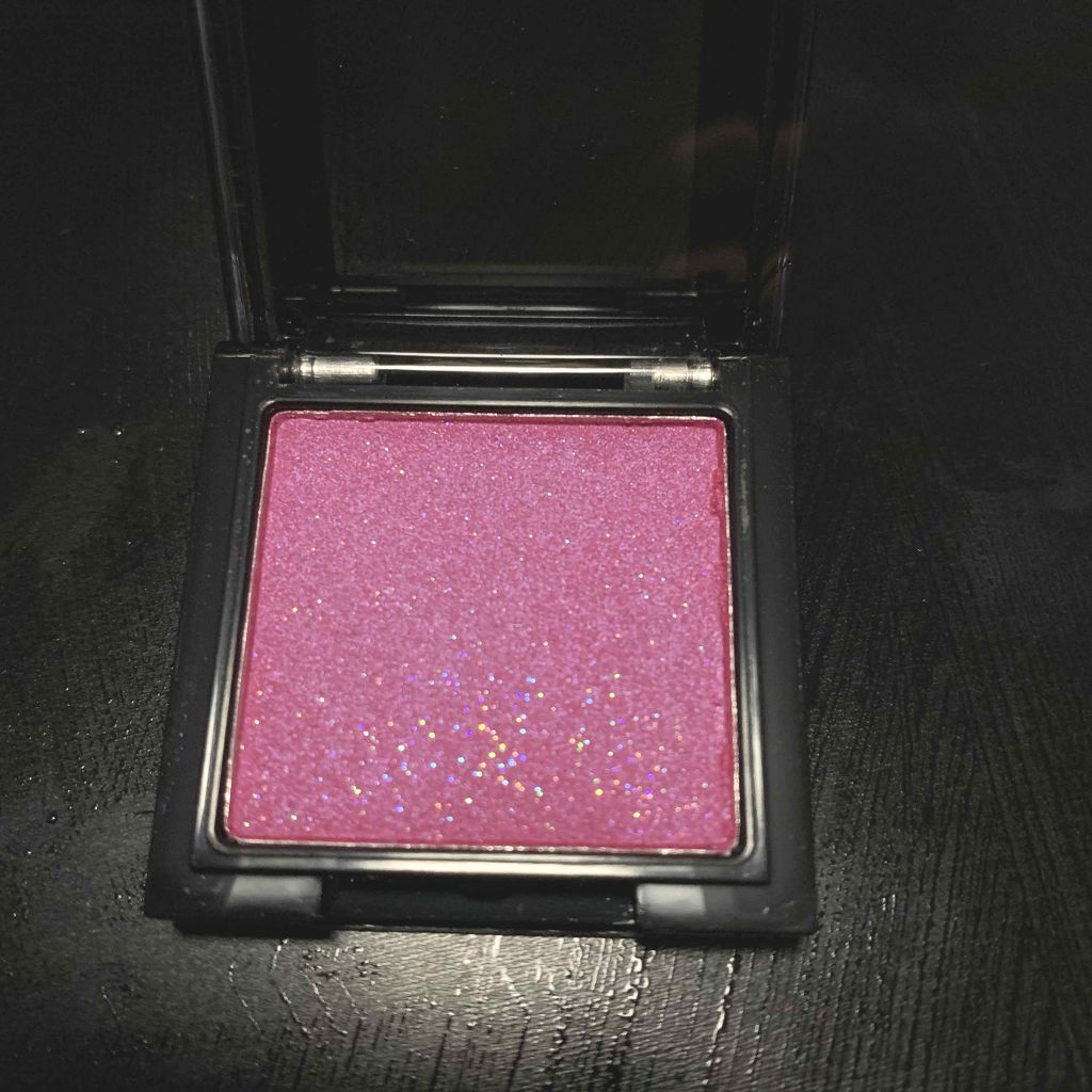 シングルアイシャドウ MBPK-05 フューシャピンク/マリブビューティー/単色アイシャドウを使ったクチコミ（2枚目）