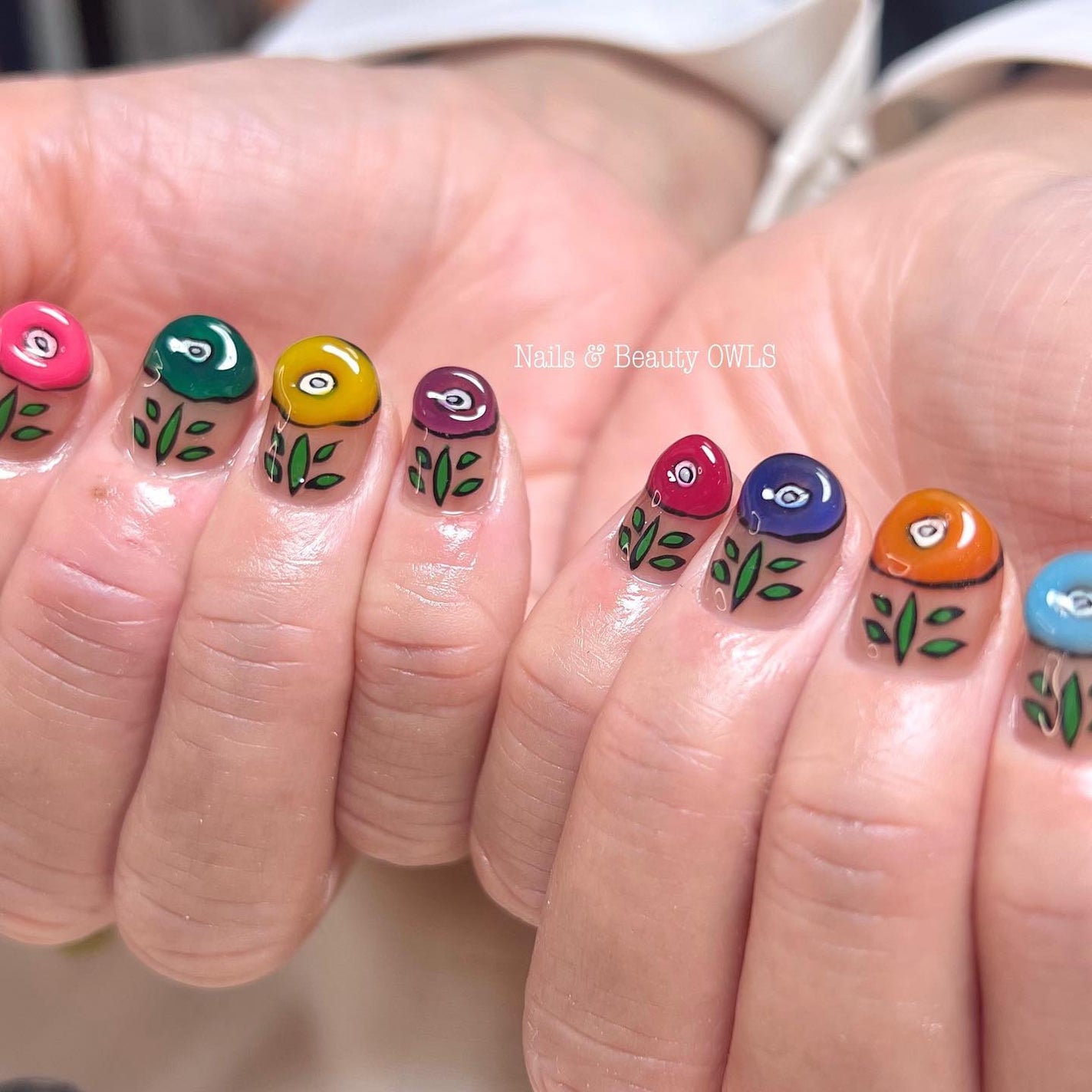 ぴよこれいと あうるす on LIPS 「デザインをインスタで見てくれて、これにするー!との事で💜チップ..」(2枚目)