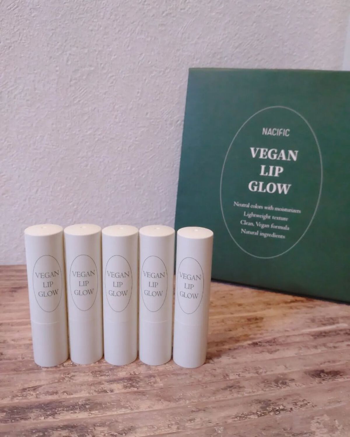 VEGAN LIP GLOW/NACIFIC/リップバームを使ったクチコミ（2枚目）