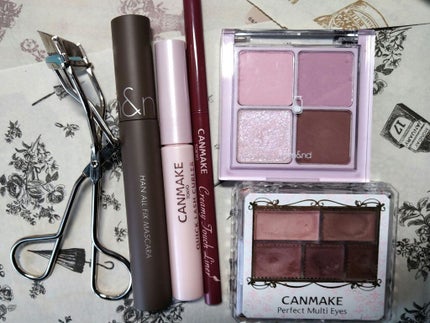 パーフェクトマルチアイズ/キャンメイク/アイシャドウパレットを使ったクチコミ(5枚目)