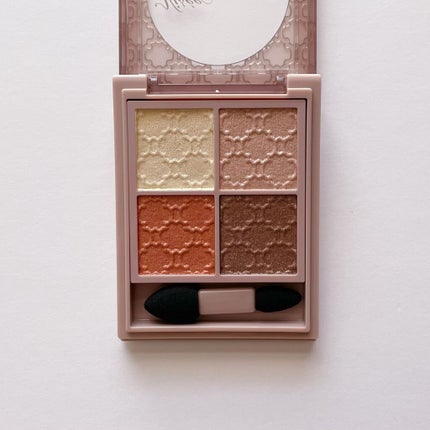 グロッシーリッチ アイズ N/Visée/アイシャドウパレットを使ったクチコミ(4枚目)