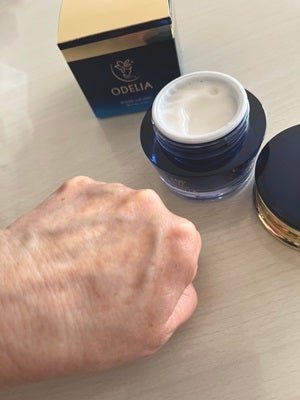 リンクル&ホワイト オールインワンクリーム/ODELIA/オールインワン化粧品を使ったクチコミ(4枚目)