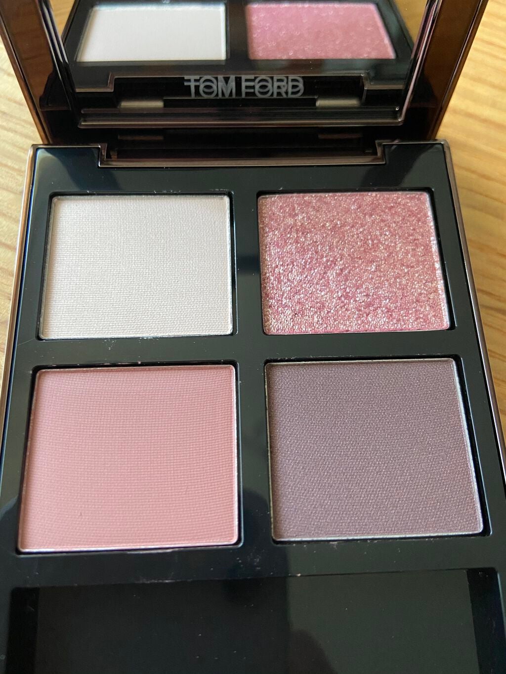 アイ カラー クォード/TOM FORD BEAUTY/アイシャドウパレットを使ったクチコミ(2枚目)