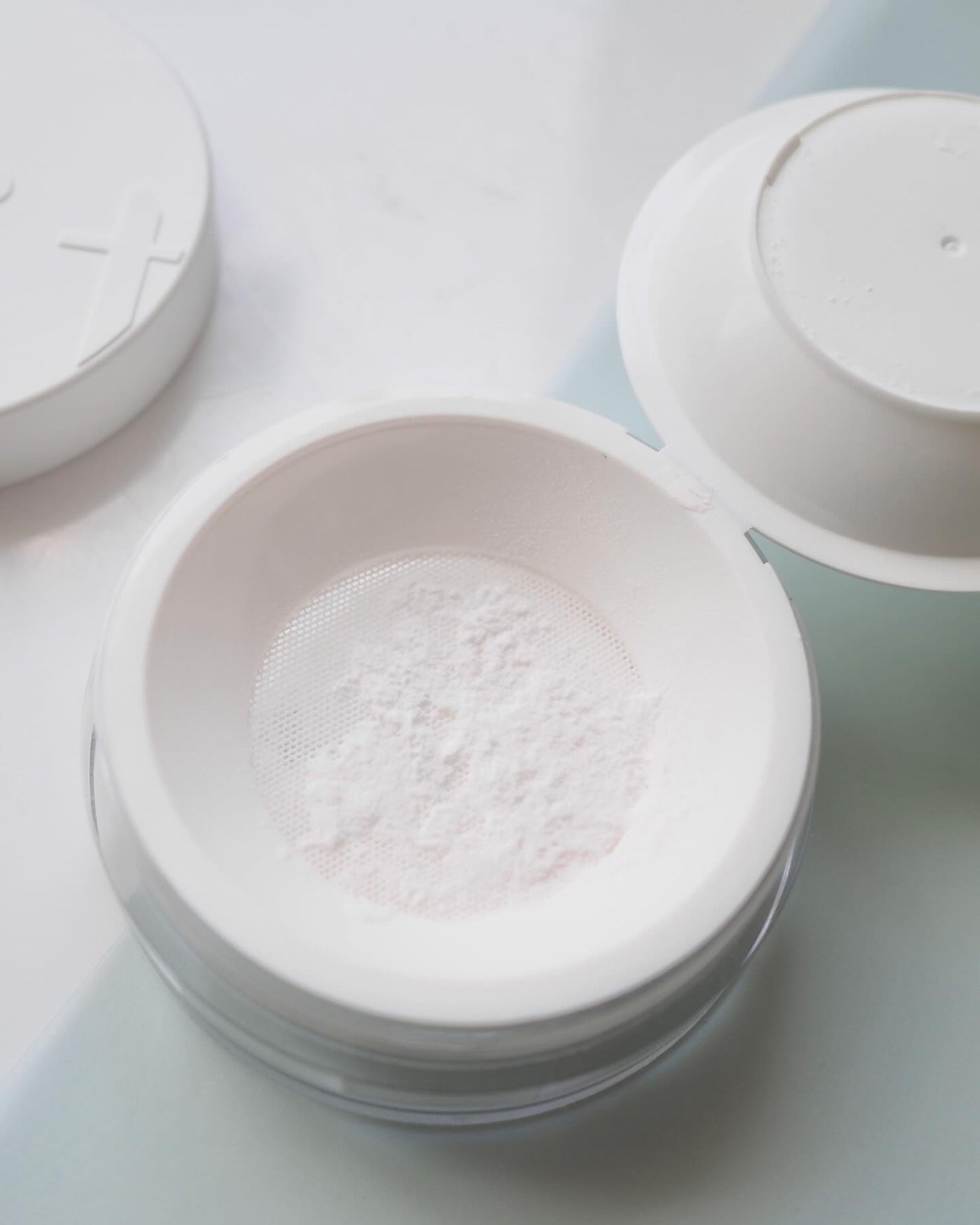 トランスルーセントセットフィニッシングパウダー/TFIT/ルースパウダーを使ったクチコミ(4枚目)