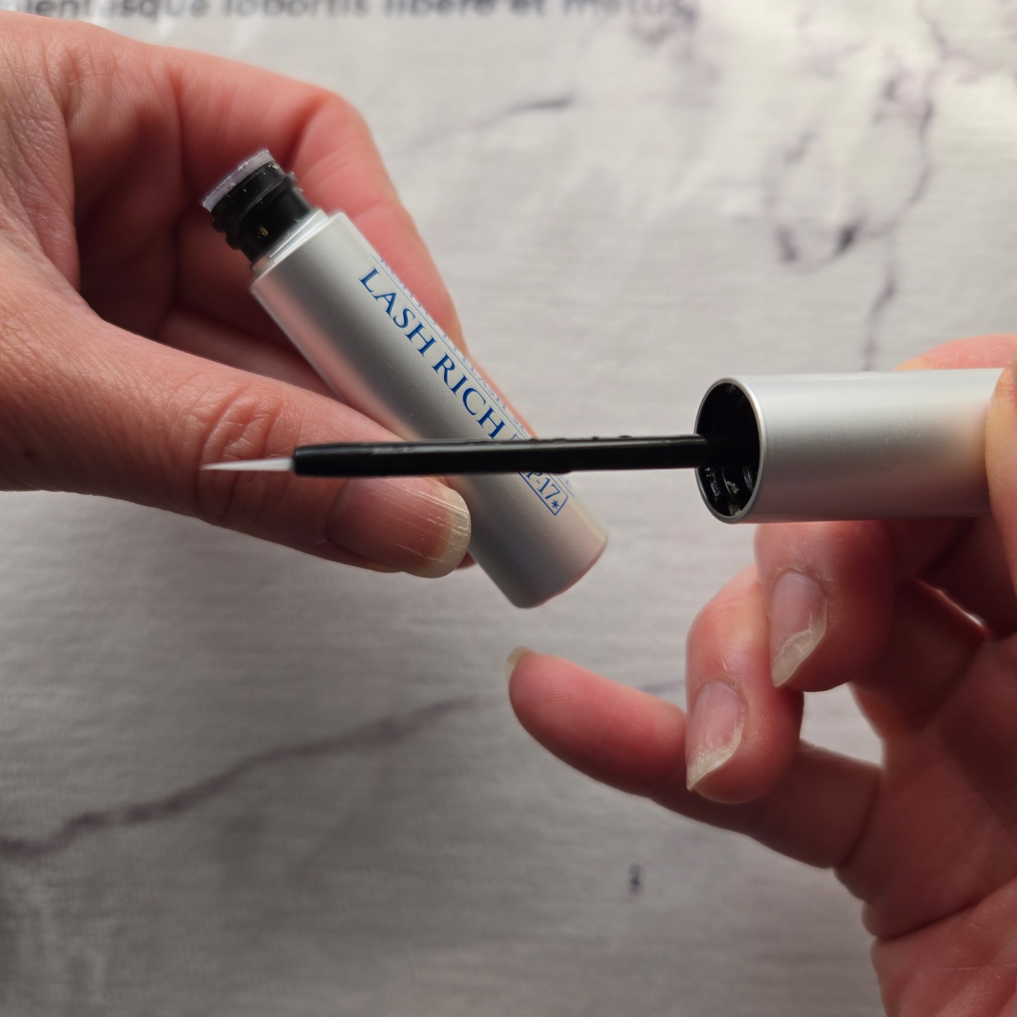 VC ホワイトピールセラム/SKIO/ブースター・導入液を使ったクチコミ（3枚目）