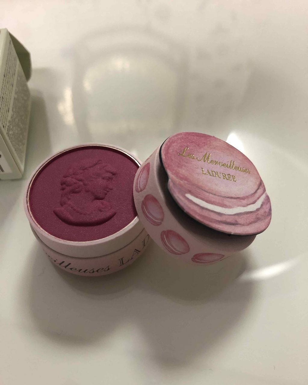 ミニ プレスト チークカラー/レ・メルヴェイユーズ ラデュレ/パウダーチークを使ったクチコミ(2枚目)