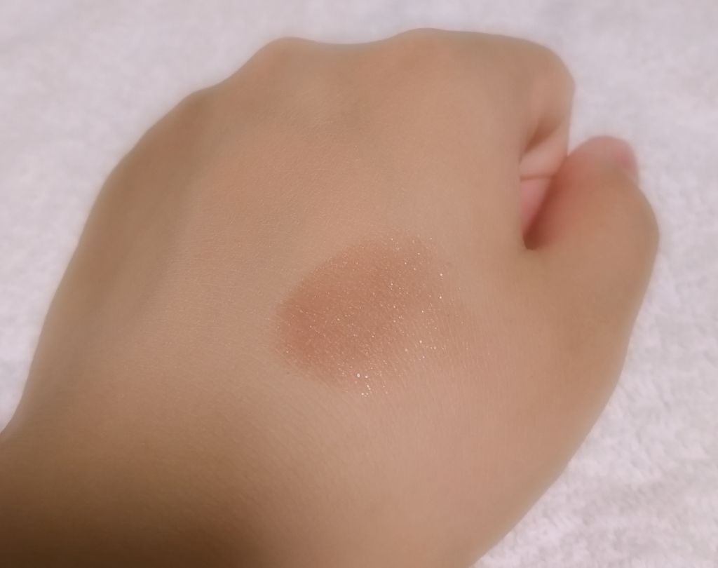 グリッツ グロウ アイカラー/リンメル ロンドン/リキッドアイシャドウを使ったクチコミ（3枚目）