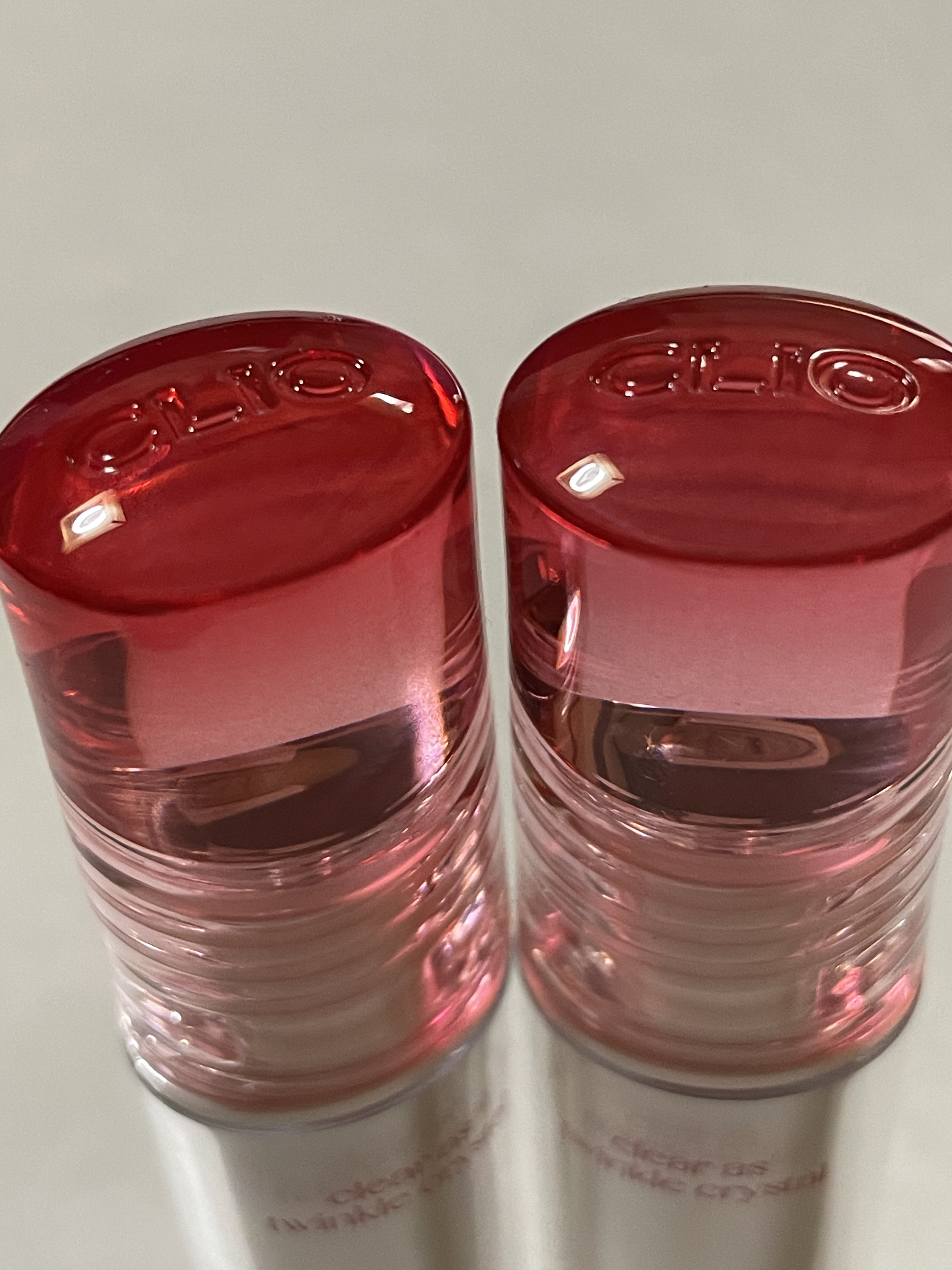 クリスタル グラム ティント 12 ファイアリーローズ(FIERY ROSE)/CLIO/リップティントを使ったクチコミ（2枚目）