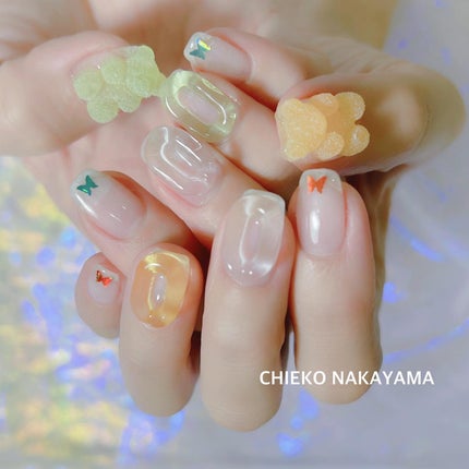 なかやまちえこ on LIPS 「#youtubeライブのアーカイブがあります↓⠀マイネイル新し..」(1枚目)