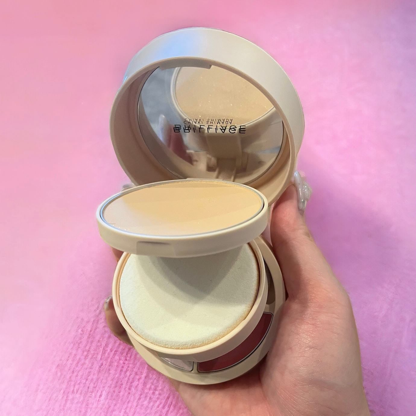 パウダリーファンデーション オーセンティックウーマン ダズリング スキン/ブリリアージュ/パウダーファンデーションを使ったクチコミ(8枚目)