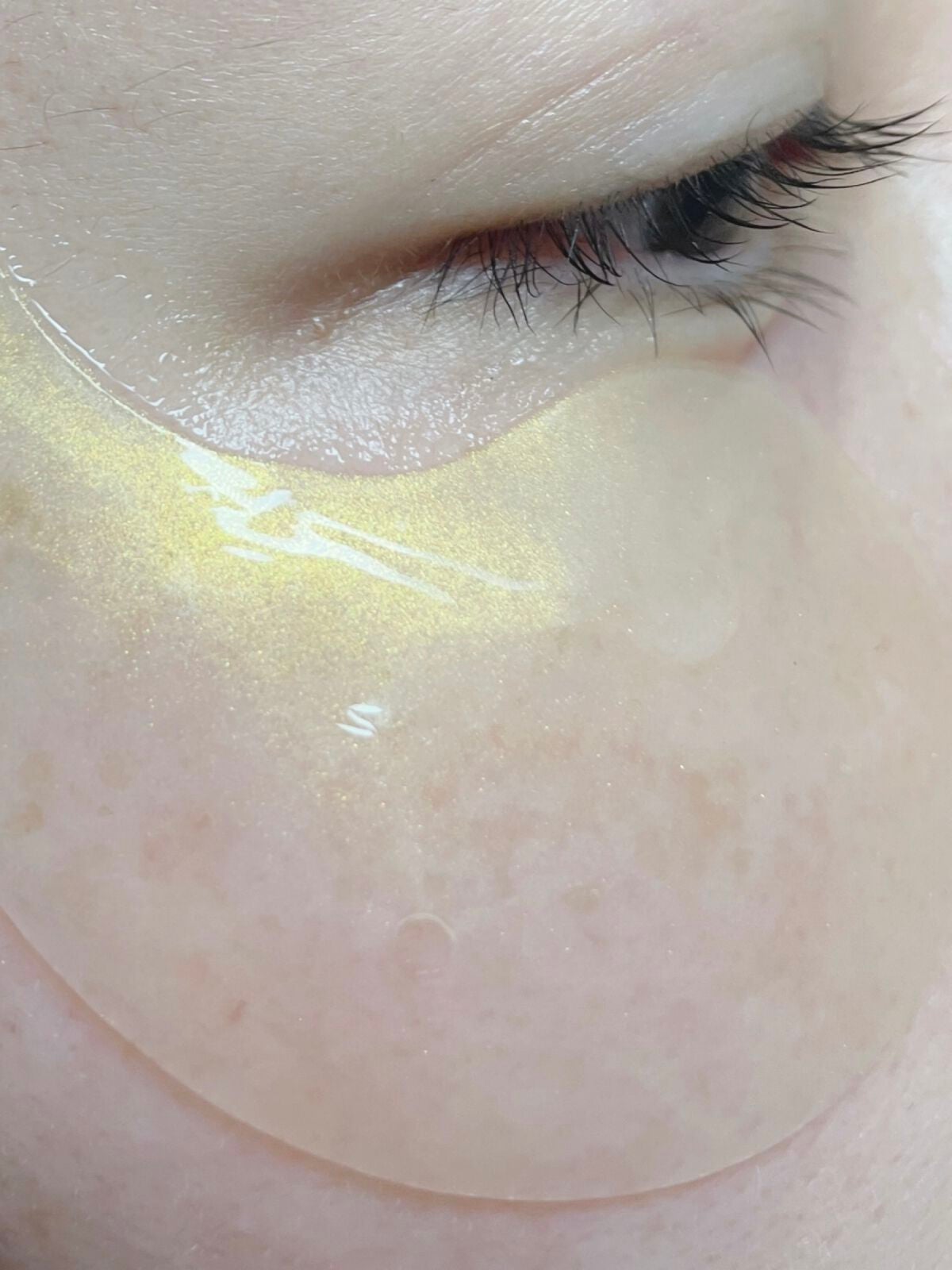 ゴールドハイドロゲルアイパッチ/Idealove/アイケア・アイクリームを使ったクチコミ(4枚目)