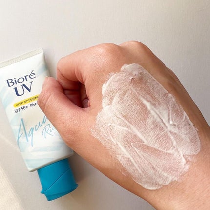 ビオレUV アクアリッチ ライトアップエッセンス/ビオレ/日焼け止めクリームを使ったクチコミ(3枚目)