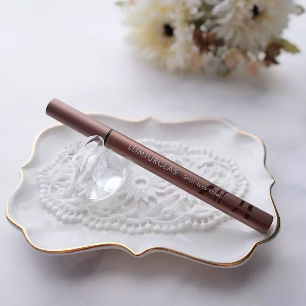 スキルレスライナー/LUMIURGLAS/リキッドアイライナーを使ったクチコミ(1枚目)