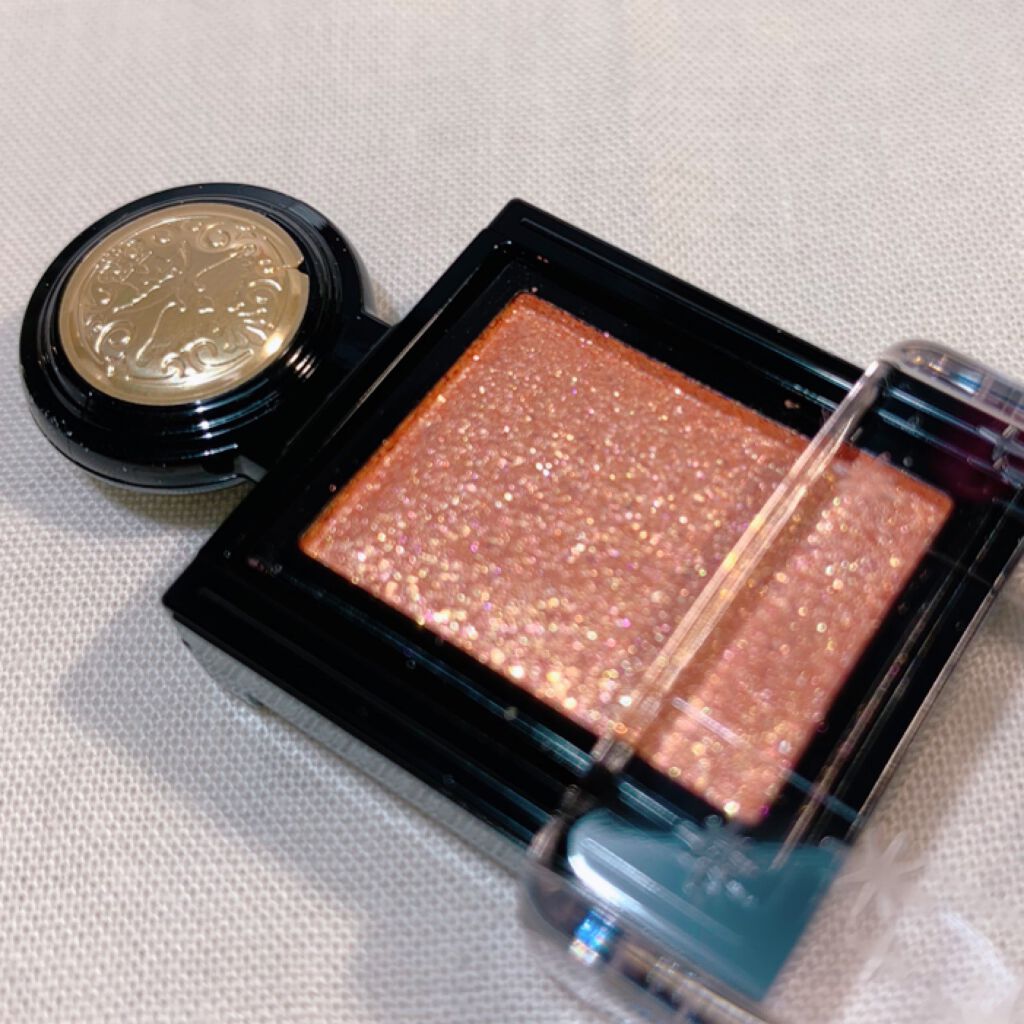 シャドーカスタマイズ/MAJOLICA MAJORCA/単色アイシャドウを使ったクチコミ（3枚目）