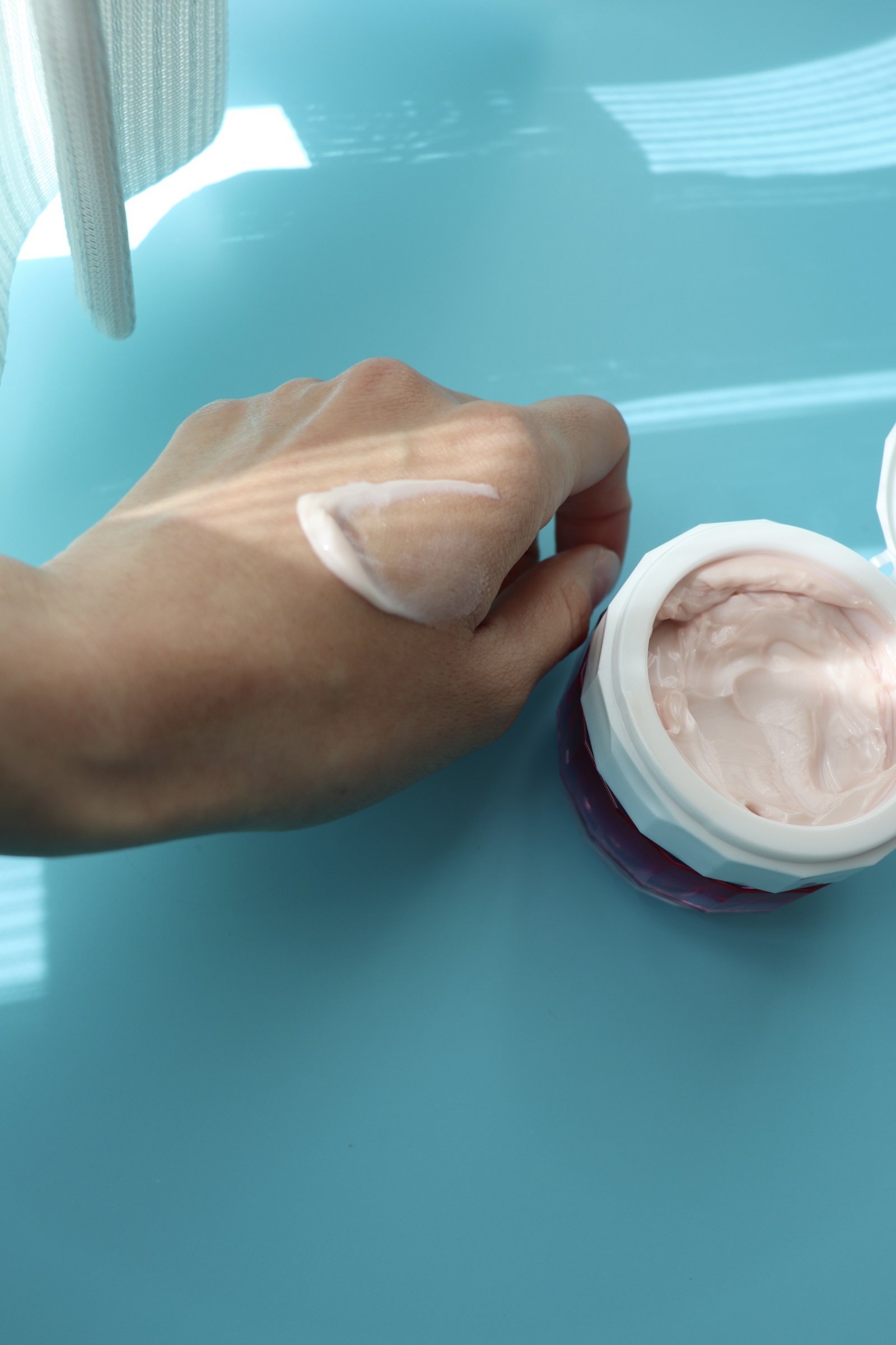 薬用 リンクル美コルセットゲル/プリオール/オールインワン化粧品を使ったクチコミ（3枚目）