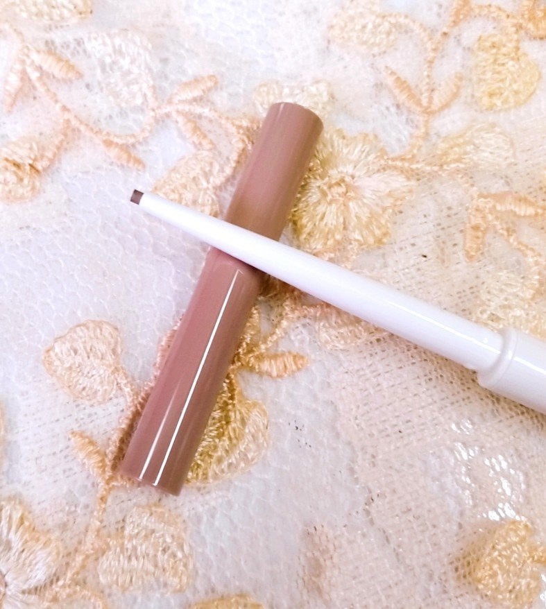 リップトリックライナー/キャンメイク/リップライナーを使ったクチコミ(2枚目)