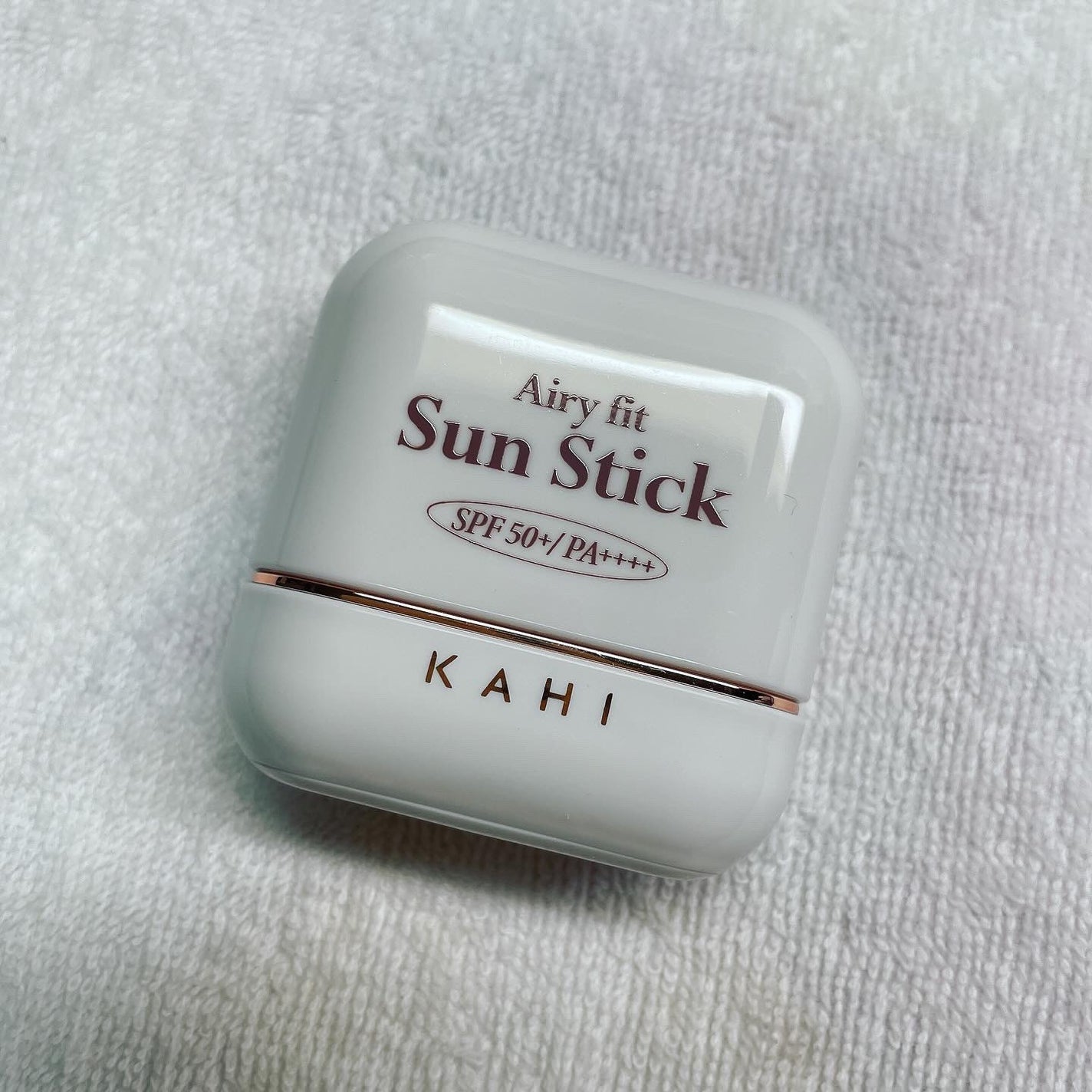 エアリーフィットサンスティック/KAHI/日焼け止めスティックを使ったクチコミ(2枚目)