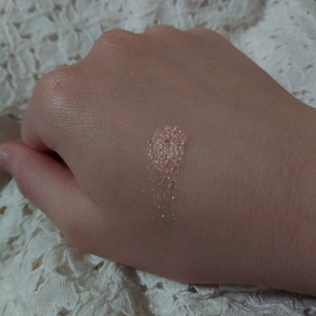 UR GLAM　POWDER EYESHADOW/U R GLAM/単色アイシャドウを使ったクチコミ（3枚目）