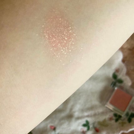 シングルカラーアイシャドウ/CEZANNE/単色アイシャドウを使ったクチコミ(3枚目)