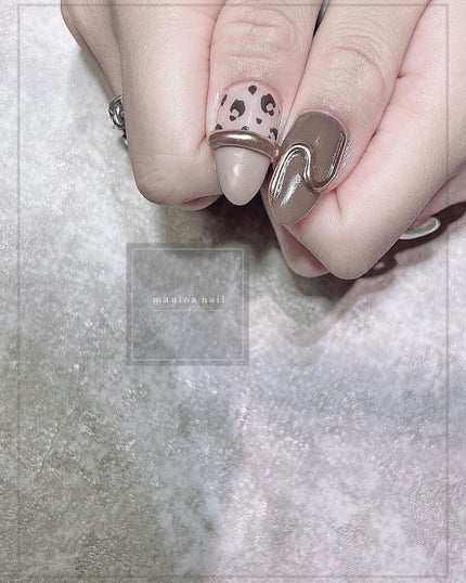 #フレンチネイル,#ネイル,#アートネイル,#パールネイル,#リングネイル,#フレンチネイル,#ブラックネイル,#ミラーフレンチネイル,#ミラーネイル,#手書きアートネイル,#ミラーアートネイル,#パーツネイル,#ヒョウ柄ネイル,#レオパード柄ネイル,#秋ネイル,#天王寺ネイル,#アニマルネイルのネイルデザイン