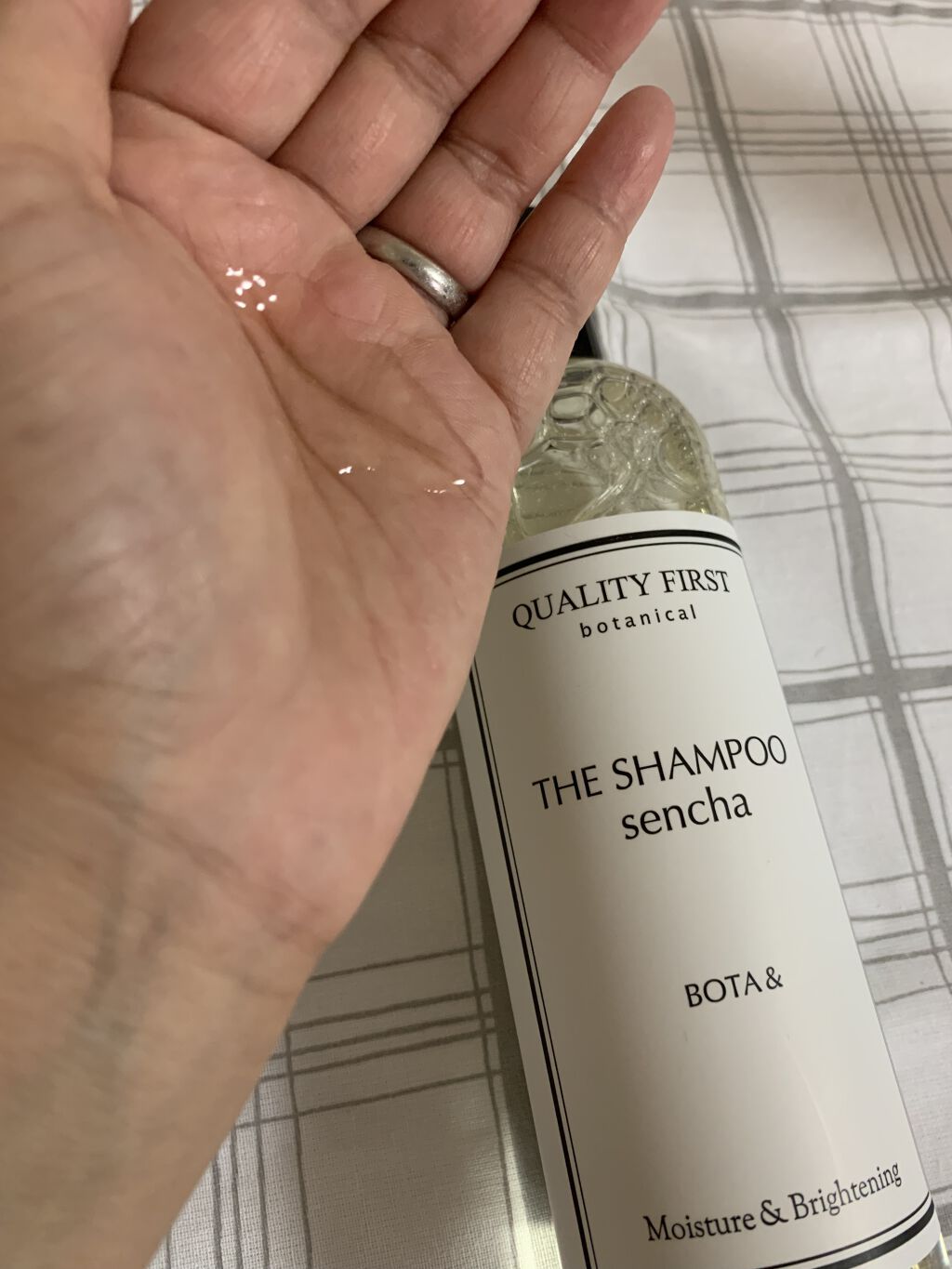 ボタアンド ザ シャンプー <sencha>/クオリティファースト/市販シャンプーを使ったクチコミ（1枚目）
