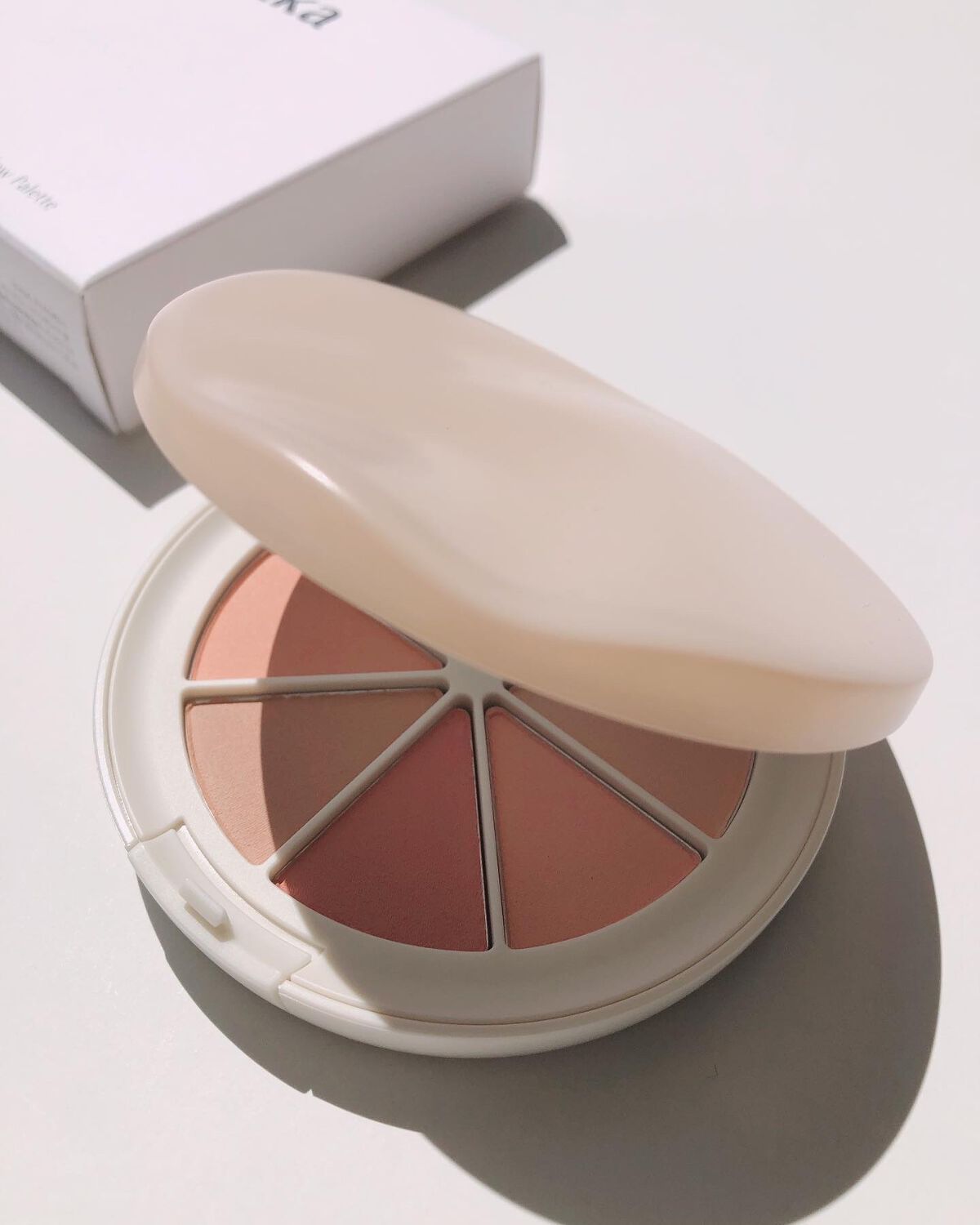 New Level Eyeshadow Palette/Laka/アイシャドウパレットを使ったクチコミ(3枚目)