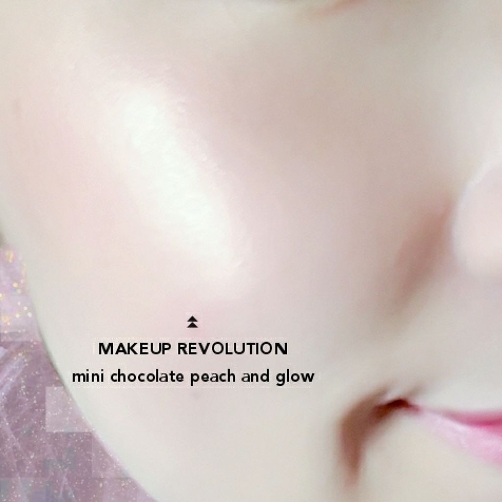 ミニチョコレート ハイライター/MAKEUP REVOLUTION/パウダーハイライトを使ったクチコミ(4枚目)