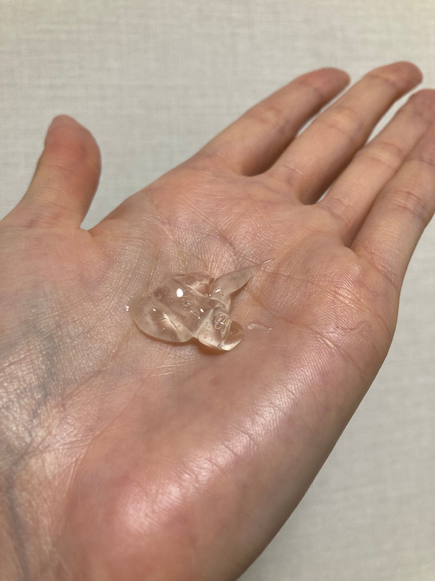 CDB ロイーシェ ボディオイルクリーム ホワイトローズ/Roiche/ボディクリームを使ったクチコミ(6枚目)