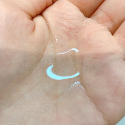 CCオイル/エッセンシャル/ヘアオイルを使ったクチコミ(3枚目)