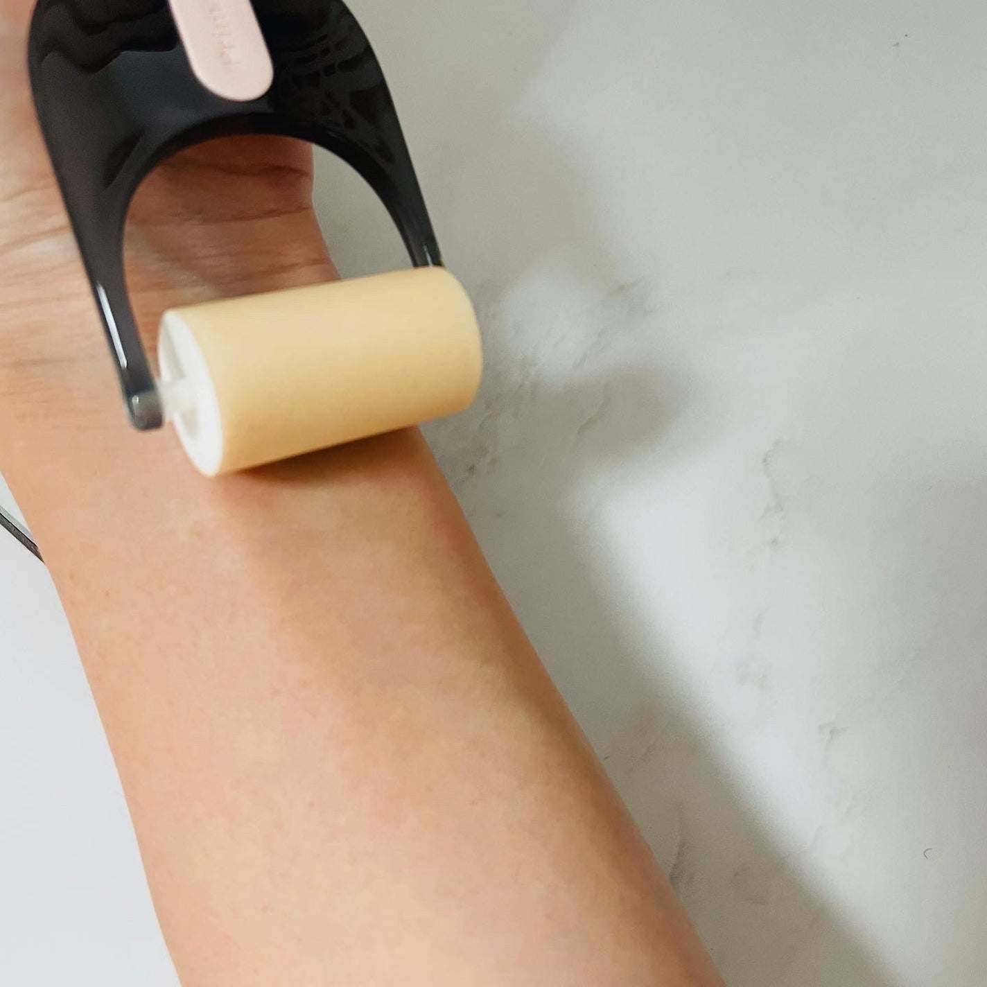 プリマヴィスタ デイトリートメントバーム 〈ローラータイプ〉/プリマヴィスタ/その他ファンデーションを使ったクチコミ(3枚目)