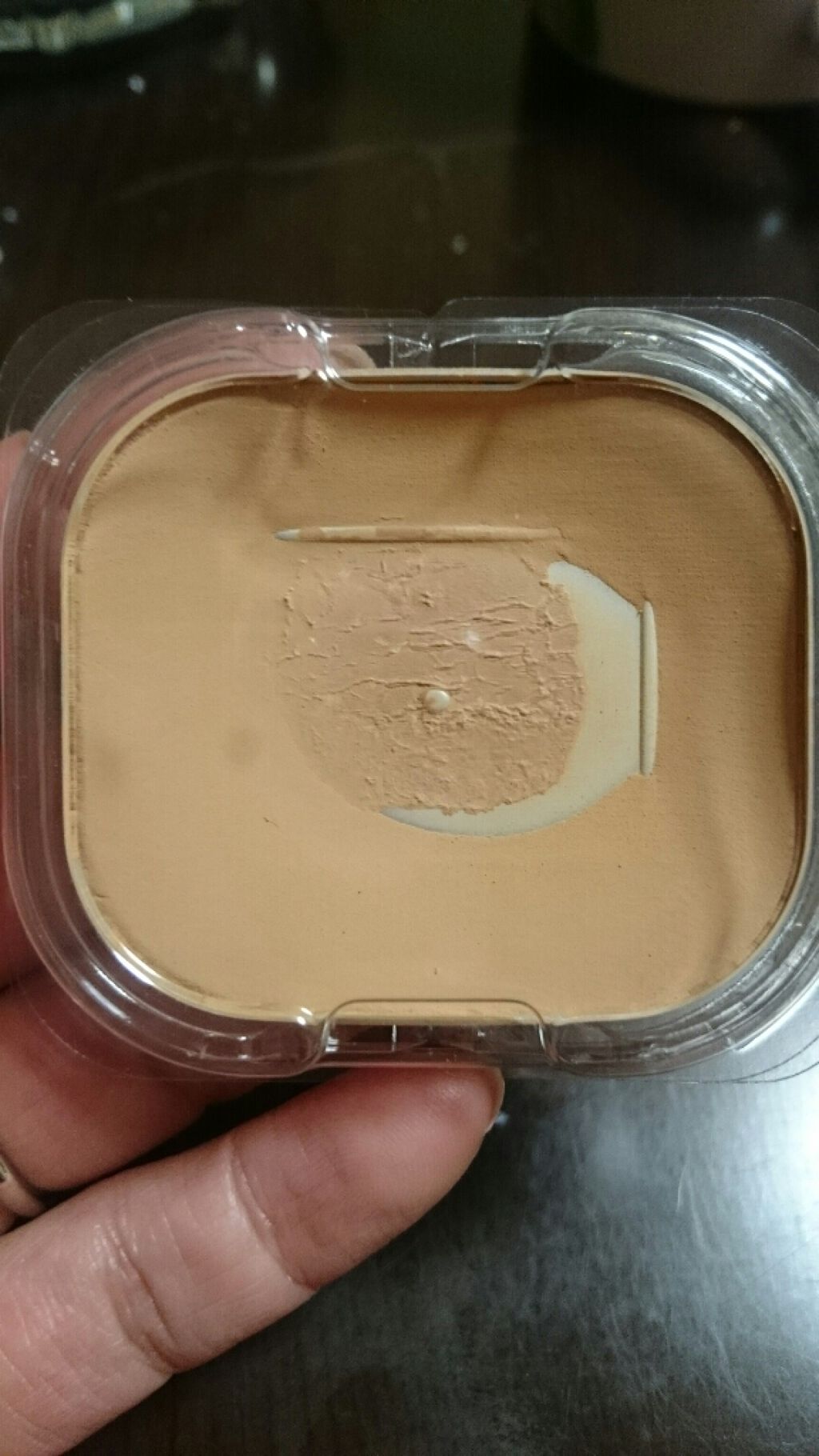 エッセンスイン パクトn/レヴュー/パウダーファンデーションを使ったクチコミ（1枚目）