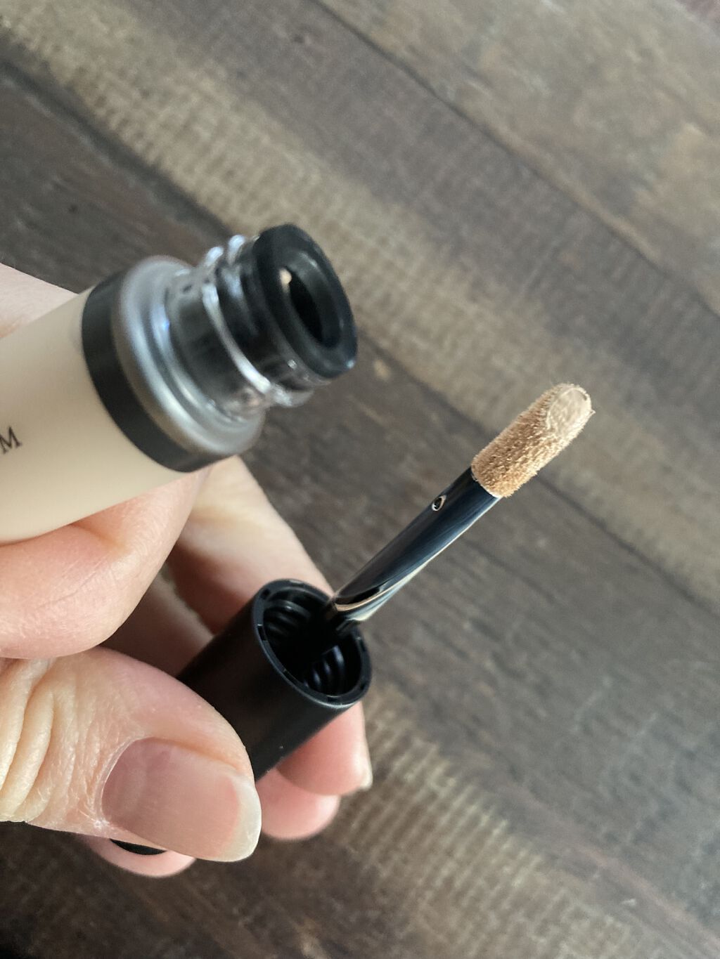 ninal コンシーラーセラム/ninal/リキッドコンシーラーを使ったクチコミ（2枚目）