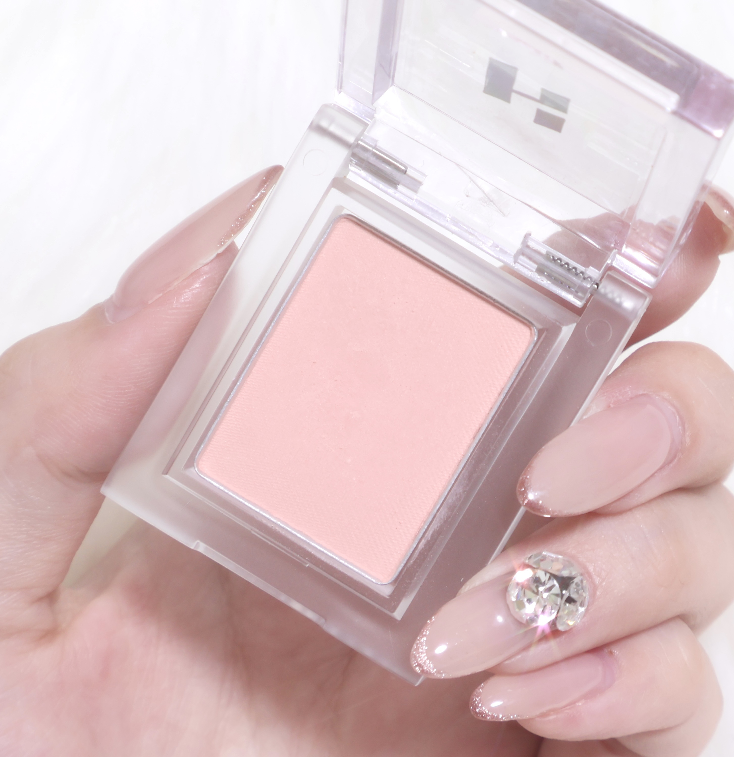 マイフェイブピースアイシャドウ 03 ストロベリークリーム(STRAWBERRY CREAM)/HOLIKA HOLIKA/単色アイシャドウを使ったクチコミ（1枚目）