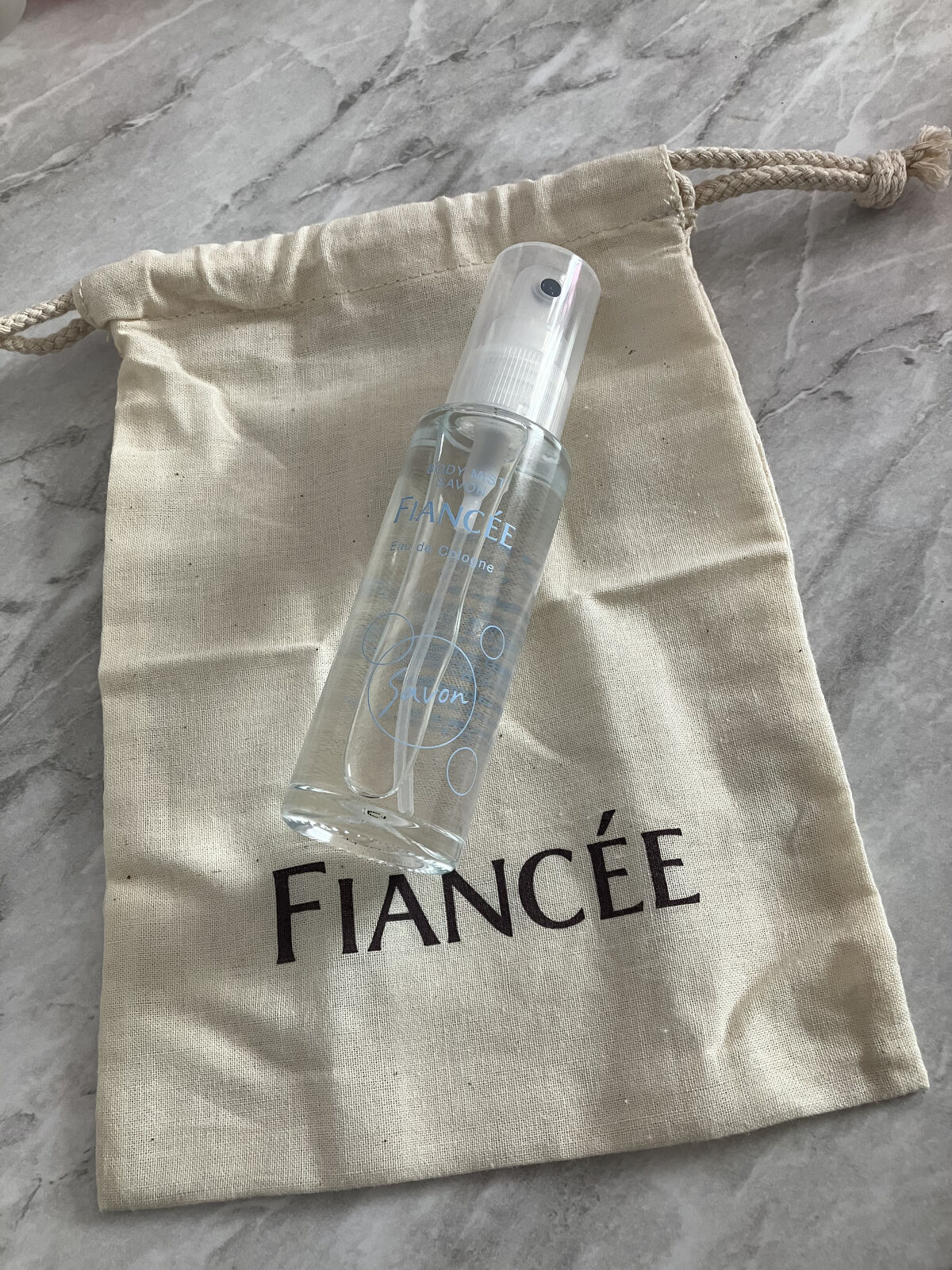 ボディミスト シャボン/フィアンセ/香水(レディース)を使ったクチコミ（3枚目）