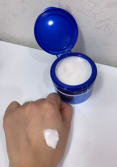 スペシャルジェルクリームA （ホワイト）（医薬部外品）/アクアレーベル/オールインワン化粧品を使ったクチコミ（3枚目）