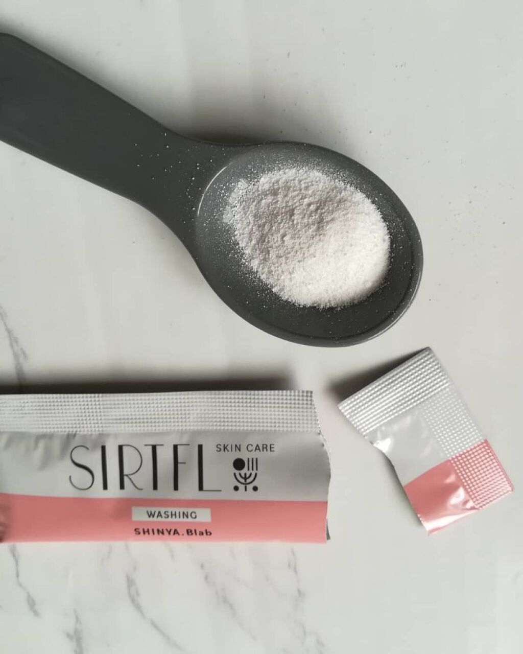 ブライト酵素洗顔パウダー/SIRTFL/洗顔パウダーを使ったクチコミ（2枚目）