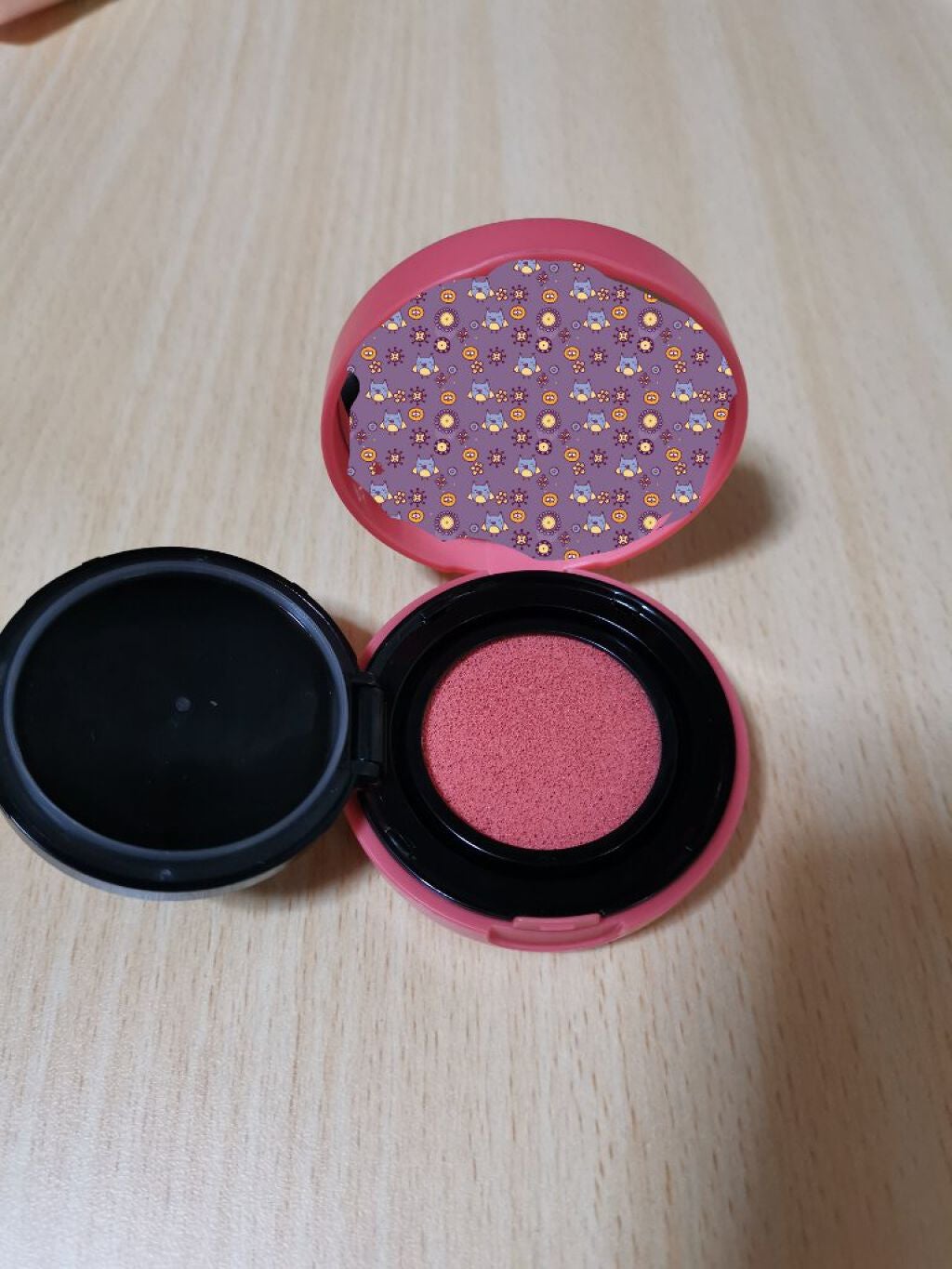 うーろん茶 on LIPS 「今回は自分のお気に入りのクッションチークを紹介します!BONA..」(2枚目)