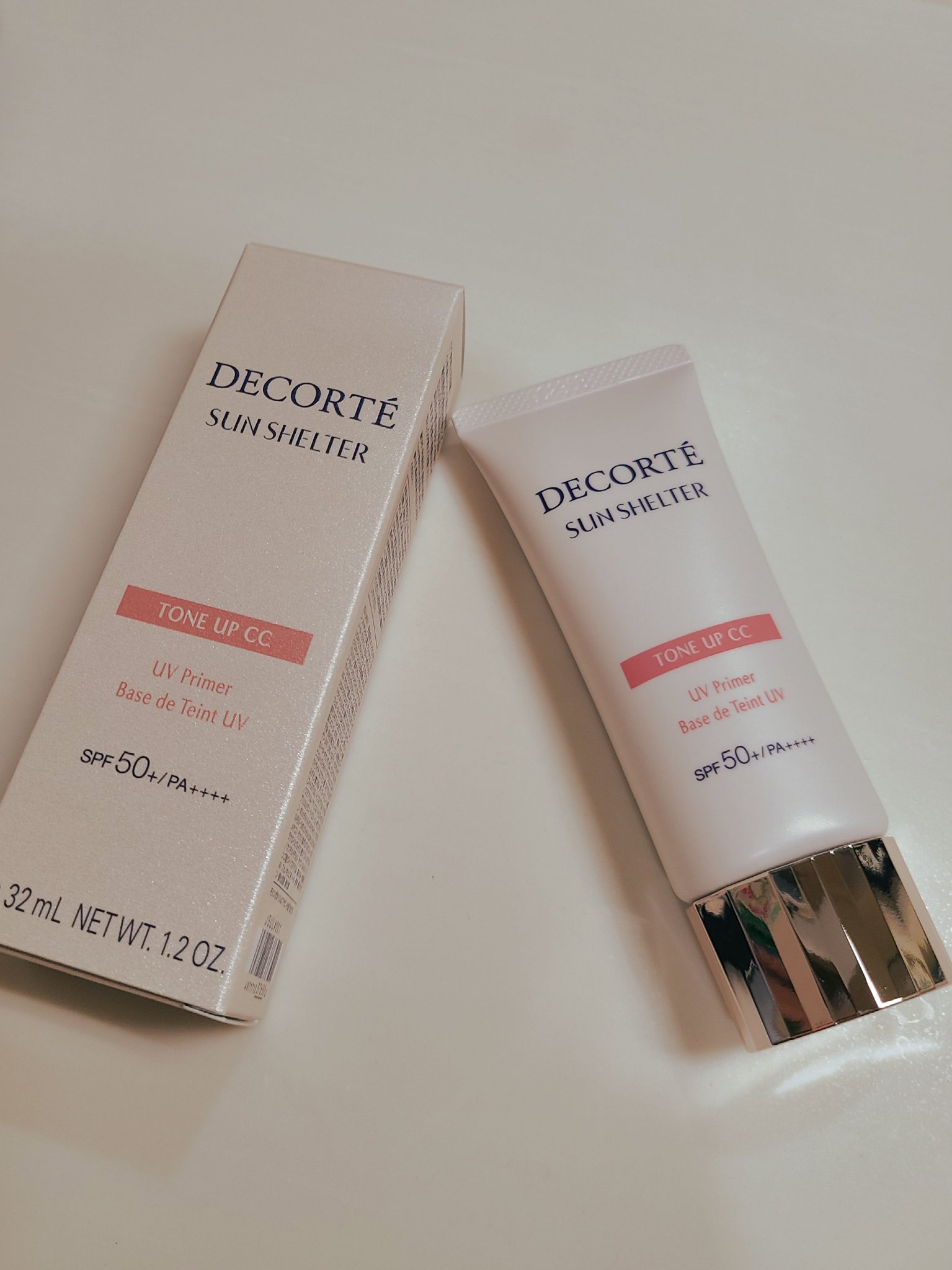 ☆DECORTÉ
☆サンシェルター マルチ プロテクション トーンアップＣＣ
☆01ライトベージュ
☆￥3300

いつもは違うブランドなんですが
クチコミ等見てると
DECORTÉが気になり購入。

日焼け止め効果が高いので嬉しい。

少