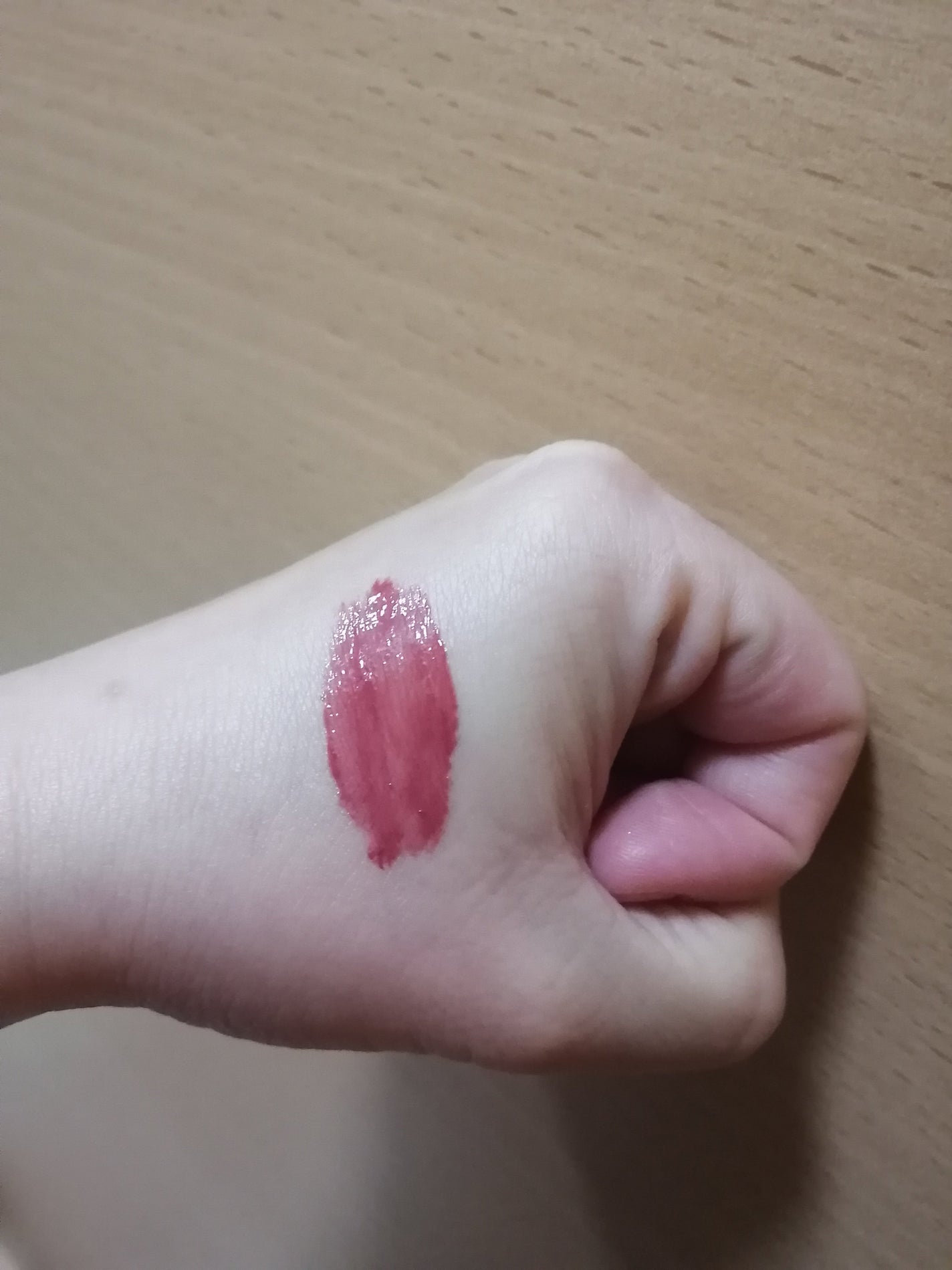 ジューシーラスティングティント/rom&nd/リップティントを使ったクチコミ(4枚目)